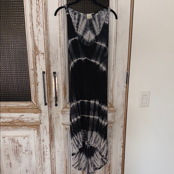 Dresses & Skirts - Black and White Tie-Dye Maxi Sundress